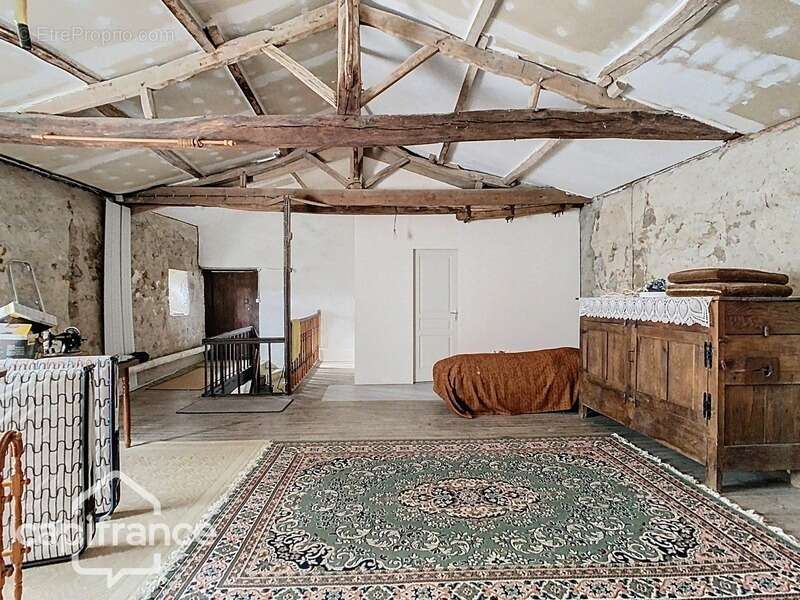 Maison à PIERREFITTE