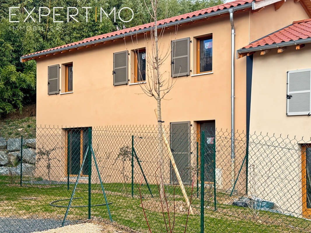 À Vendre : Villa Neuve Frais de Notaire réduits à finir d'Aménager   Proche Trévoux, Hyper-Centre Village de S - photo 8