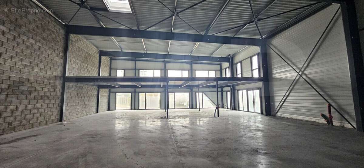 Autre à MONTAUBAN-DE-BRETAGNE