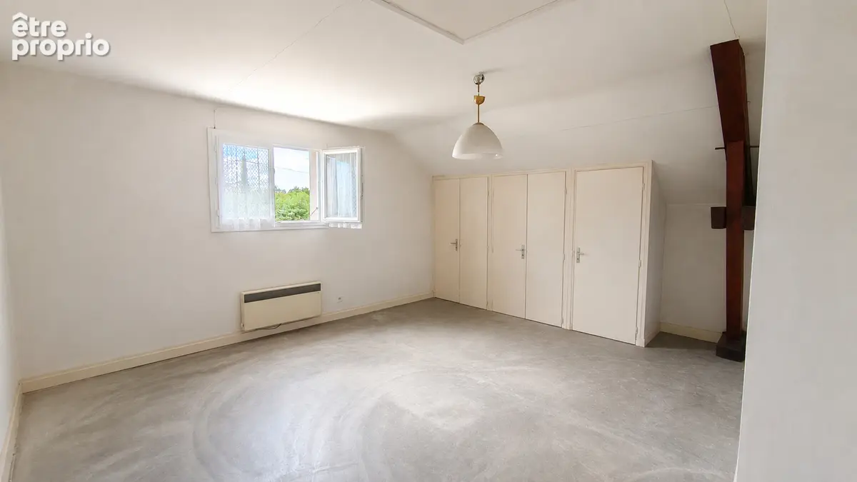 Maison 148m² à saint-denis-lès-bourg - photo 10