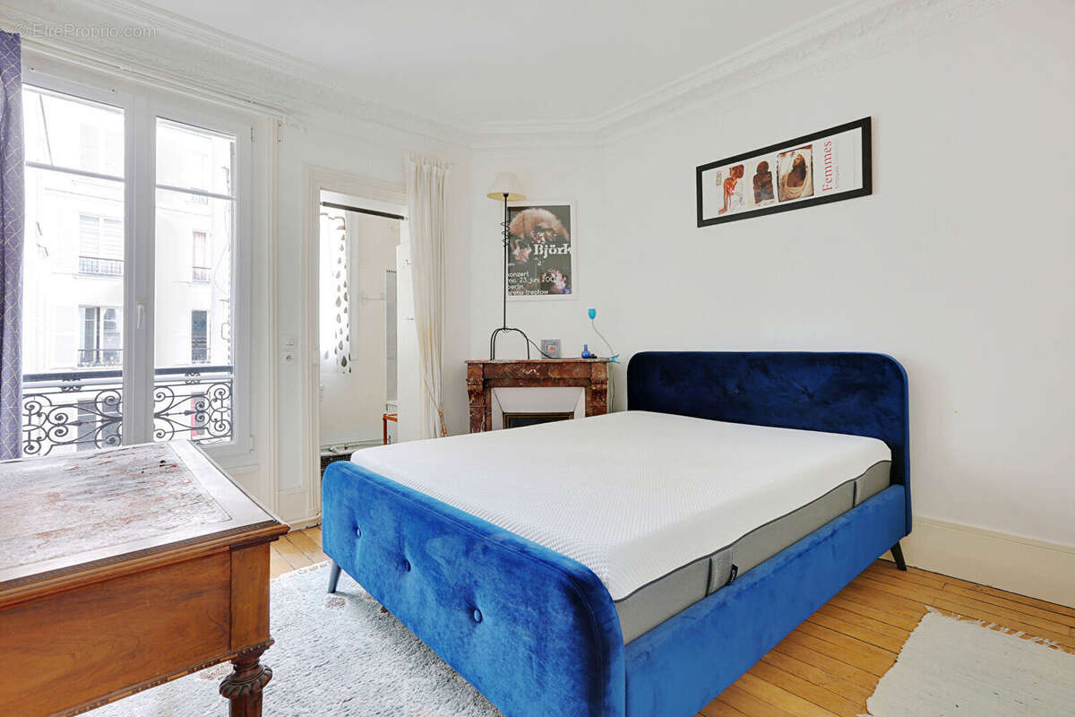 Appartement à PARIS-11E