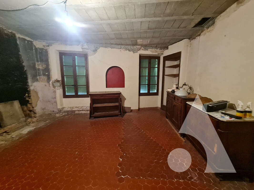 Maison à SALERNES