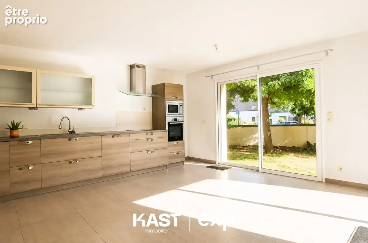 Maison 6 pièces 117 m² à vendre à Chateaugiron (35410) - photo 2