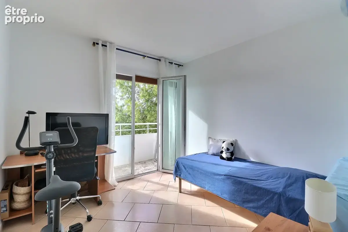 Appartement T5 de 87m2 Voisin Parc de Bourran - photo 4