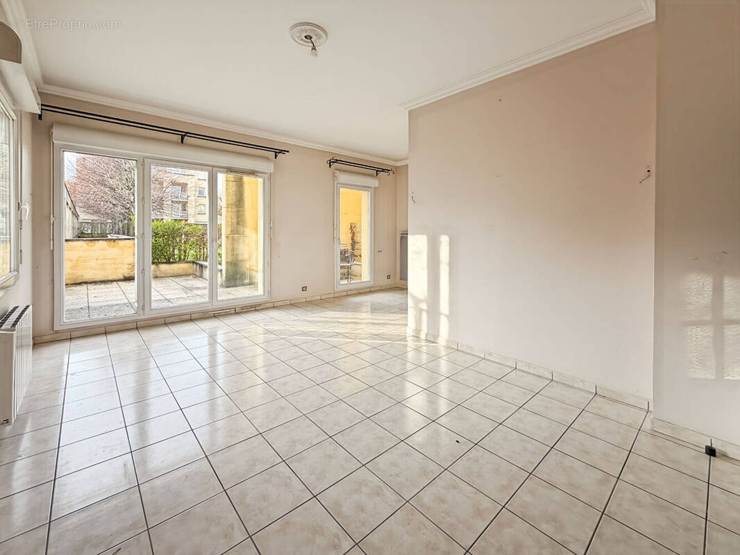 Appartement à MASSY