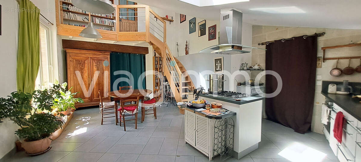 Maison Saint Remy La Varenne 6 pièce(s) 120 m2 - photo 4