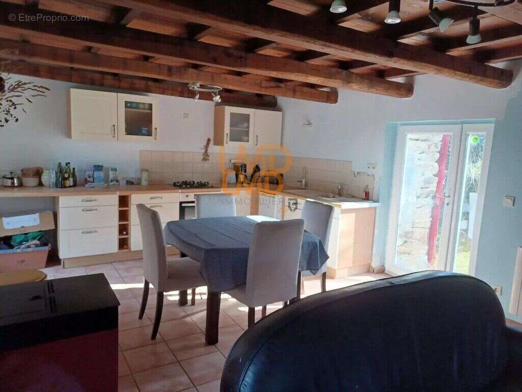 Maison à SAINT-ANDRE-DE-VALBORGNE