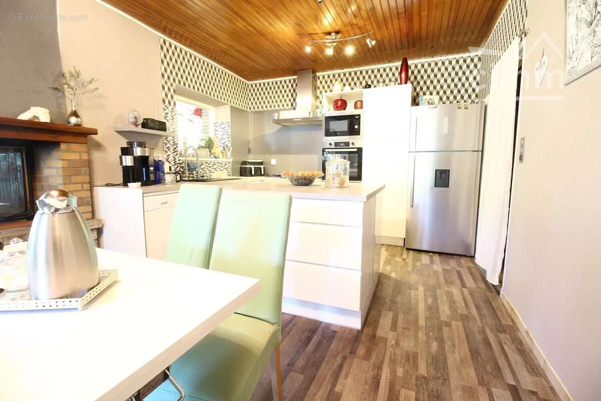 A vendre 2 maisons sur 23 000m² de terrain bordé par une rivière - photo 19