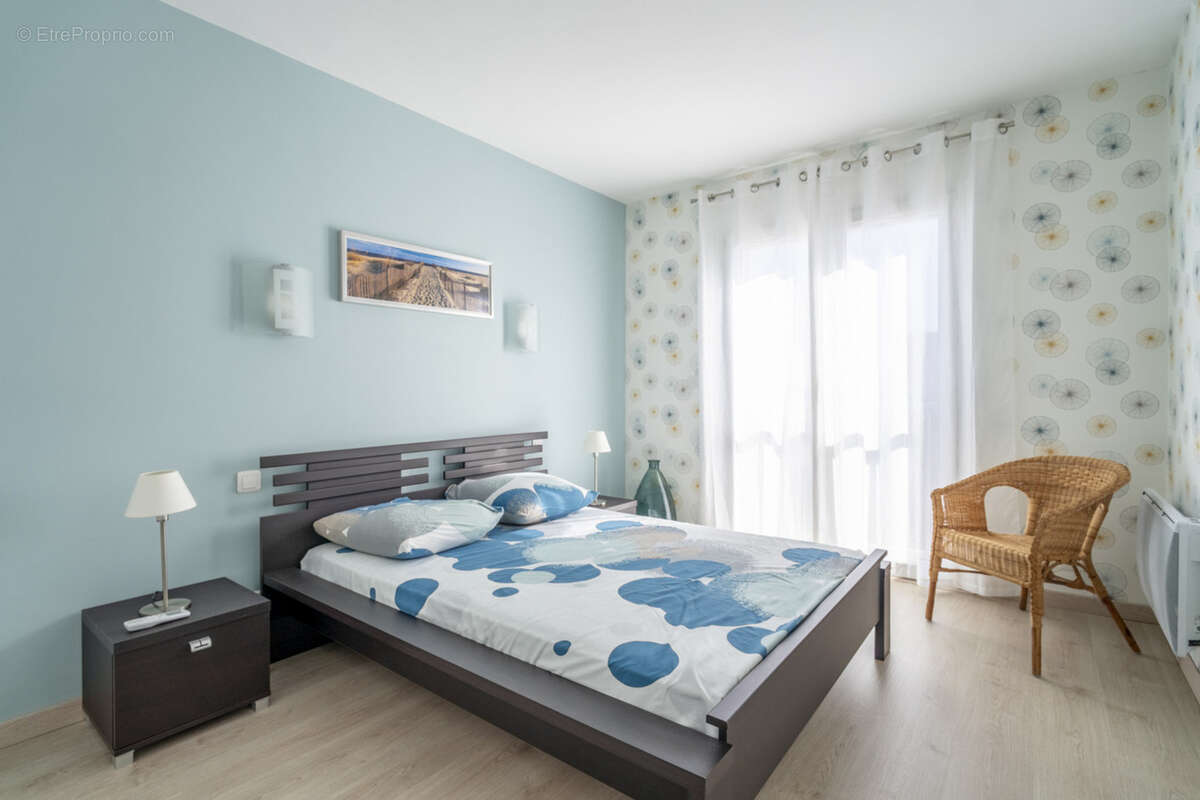Dpt Aude (11), à vendre NARBONNE maison P7 de 232 m² - Terrain de 1 065,00 m² - photo 15
