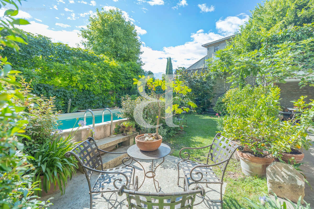 Maison 12 pièces 441 m² à vendre à Vaison-La-Romaine (84110) - photo 3