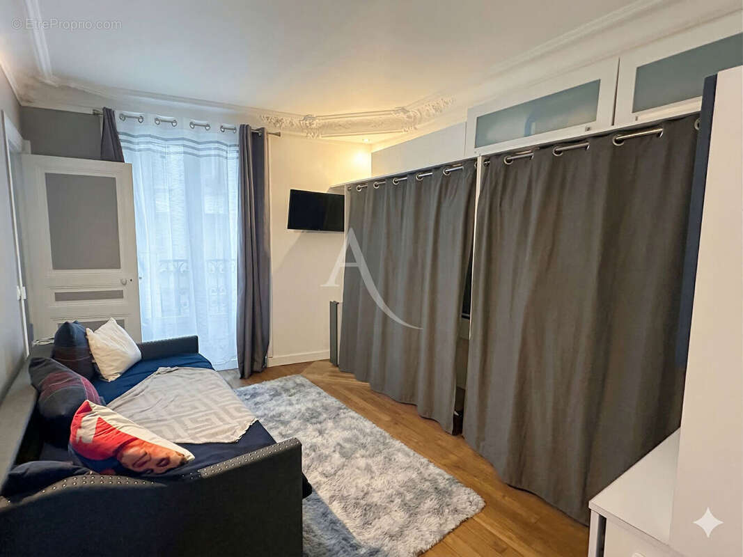 Appartement à PARIS-19E
