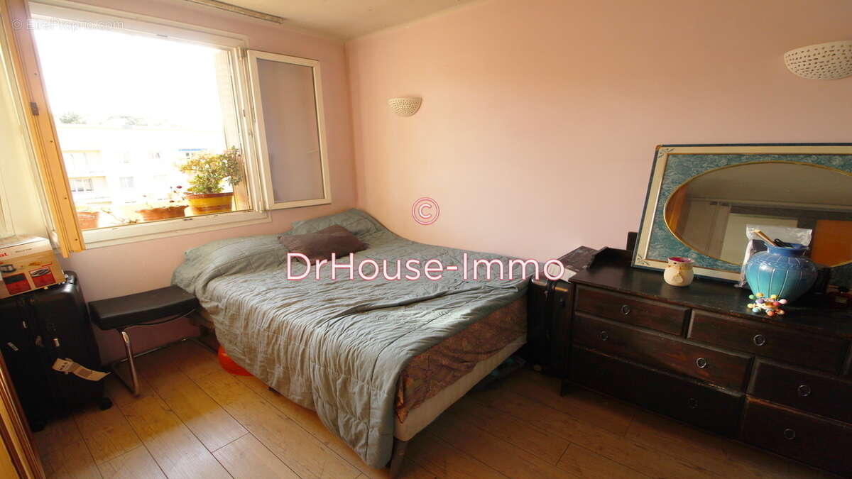 Appartement à MARSEILLE-9E