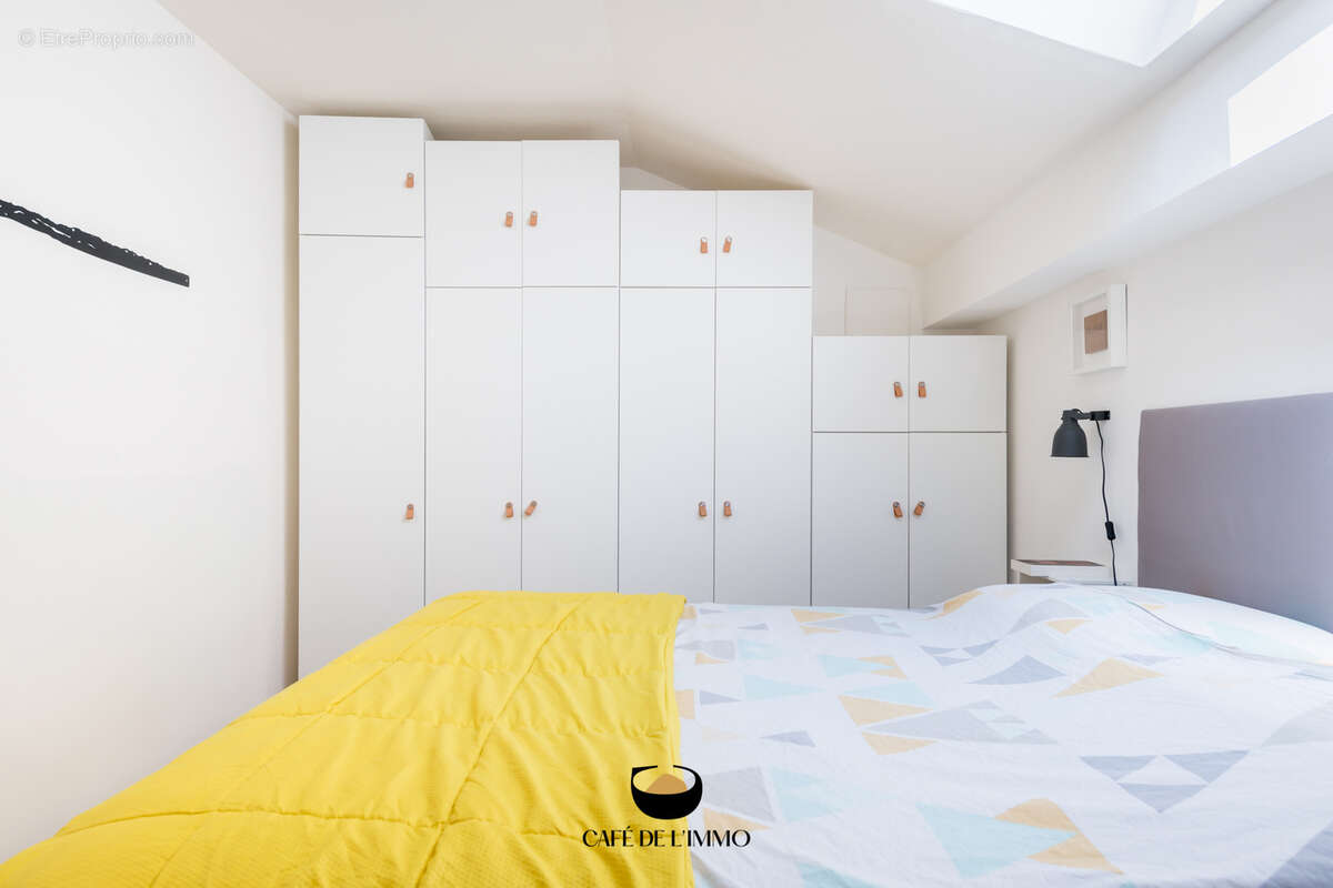 Appartement à MARSEILLE-6E