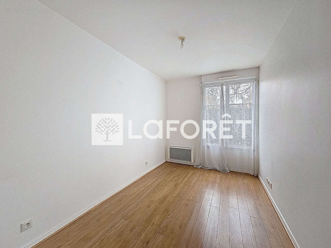 Appartement à MOISSY-CRAMAYEL