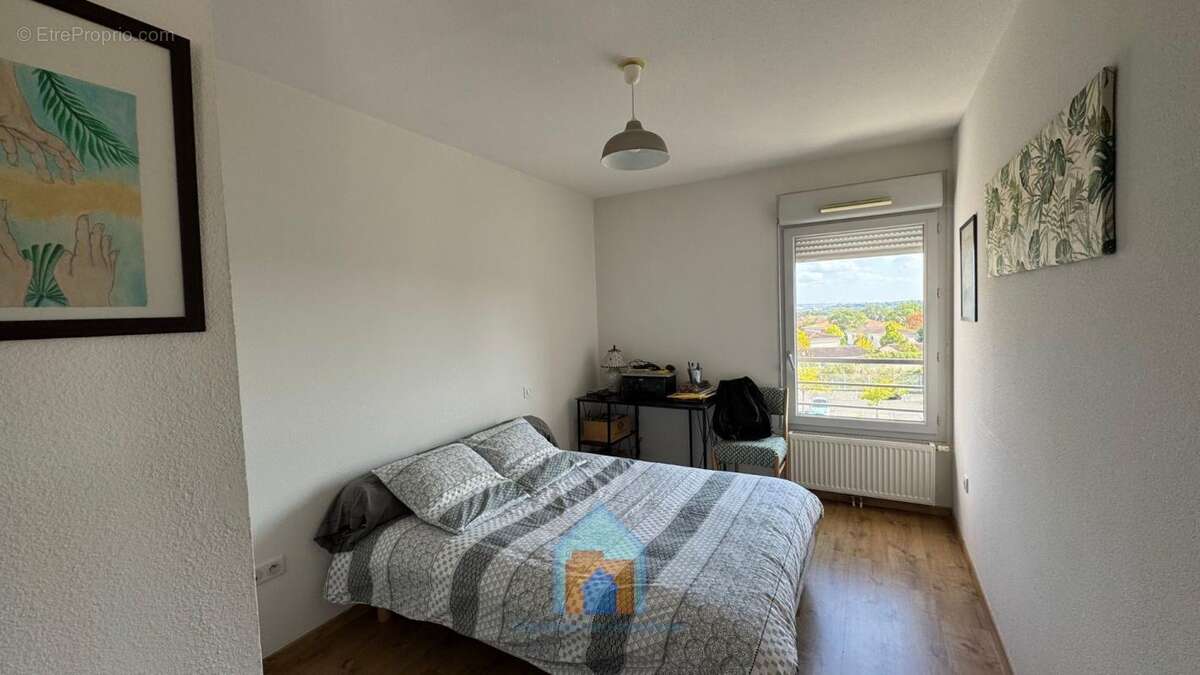 Appartement à CORNEBARRIEU