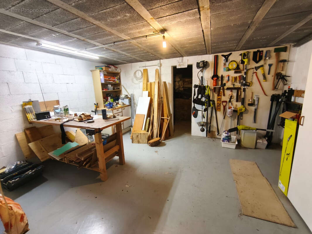 MAISON T5 / 6 avec sous sol total et piscine - photo 33
