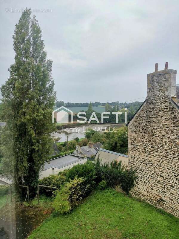 Photo 4 - Appartement à LA ROCHE-DERRIEN