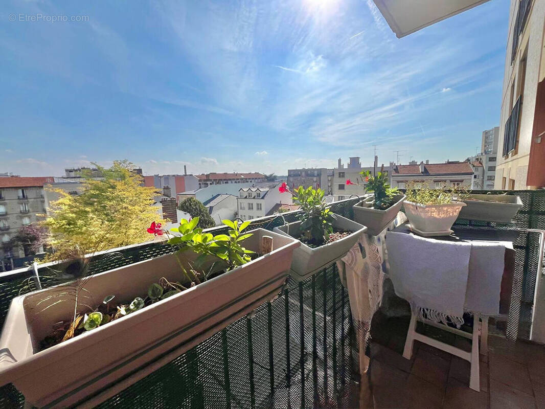 Appartement à FONTENAY-SOUS-BOIS