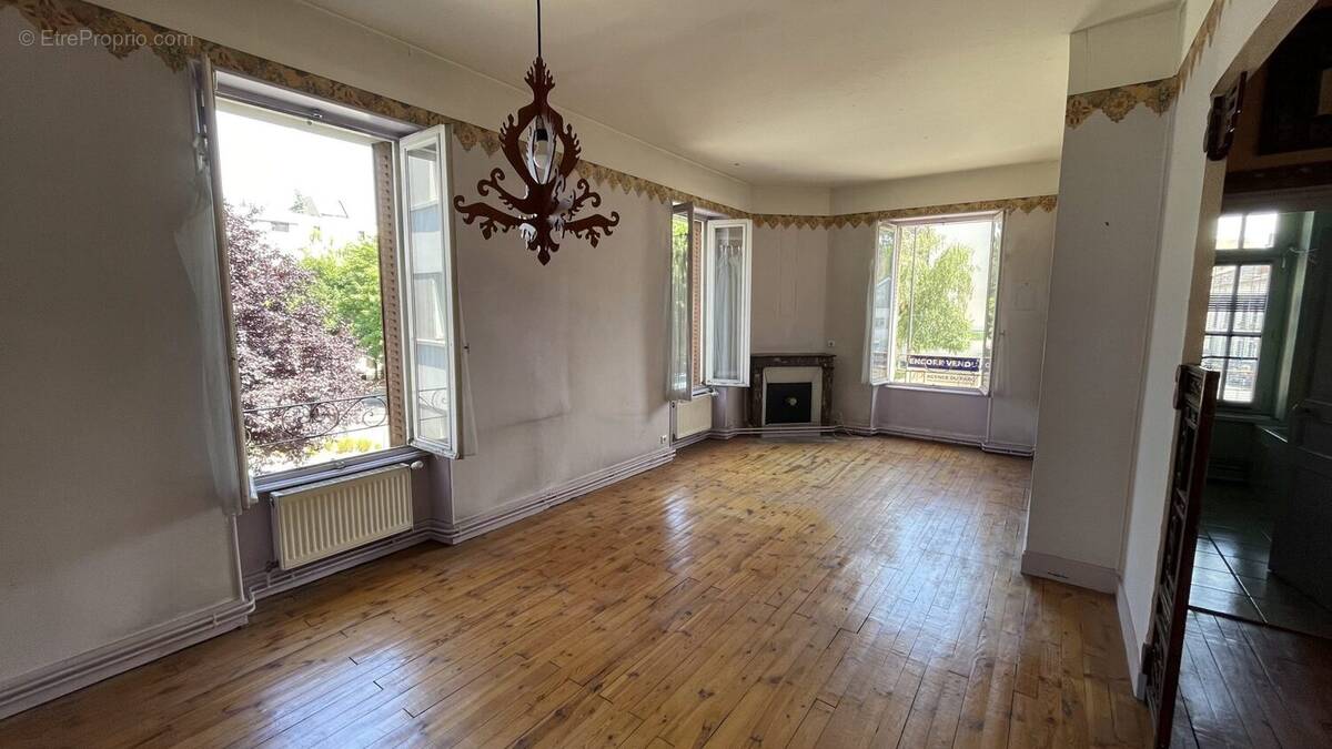 Appartement à CHAMALIERES