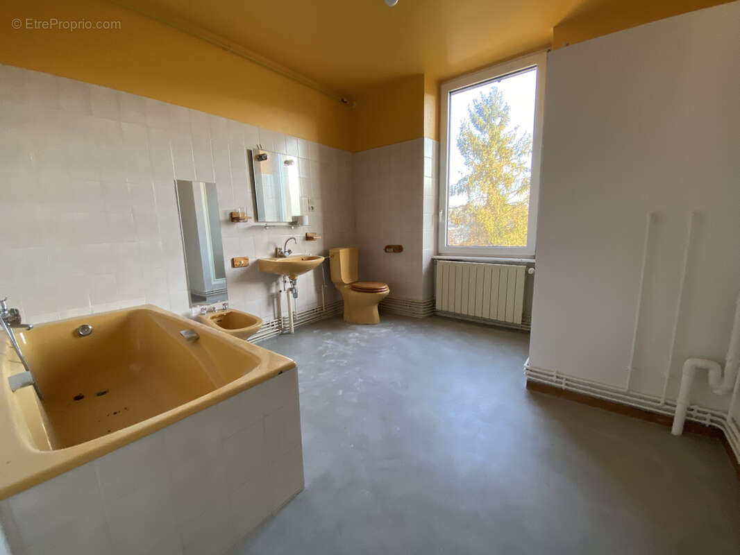 Appartement à HOMBOURG-HAUT