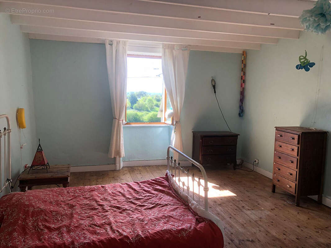 Maison à SAINT-SAMSON-DE-BONFOSSE