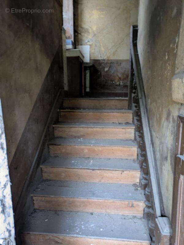 Maison à LA CHARITE-SUR-LOIRE