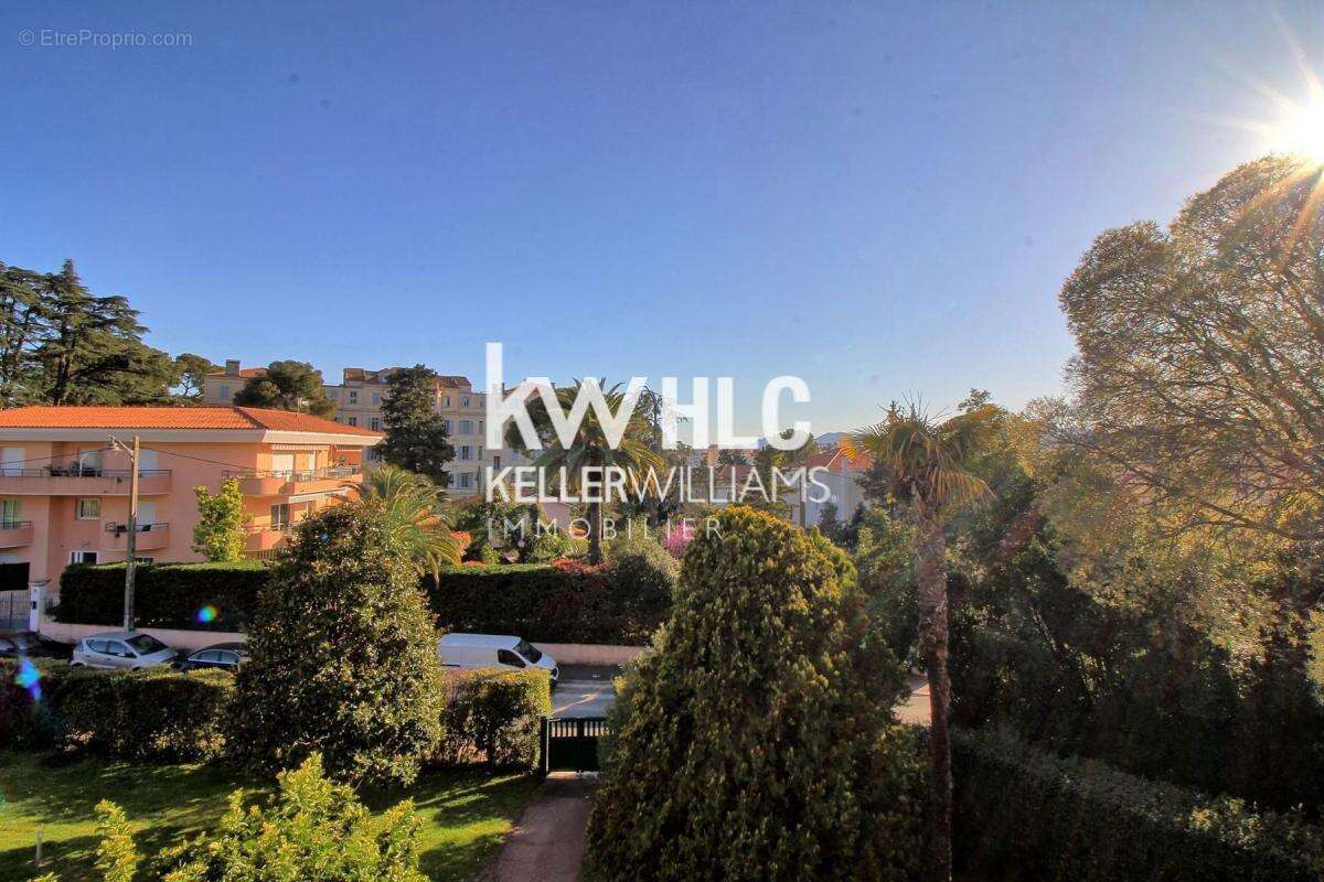 Appartement à CANNES