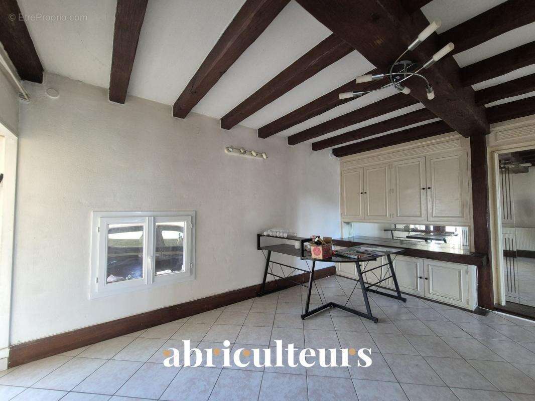Maison avec terrasse de 45 m² e en vente à Cognac ( 16100) - photo 4