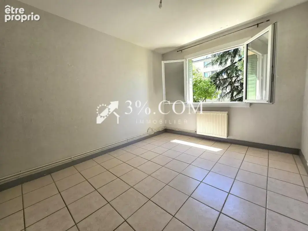 Appartement T4 de 68 m2 avec balcon et cave - photo 9