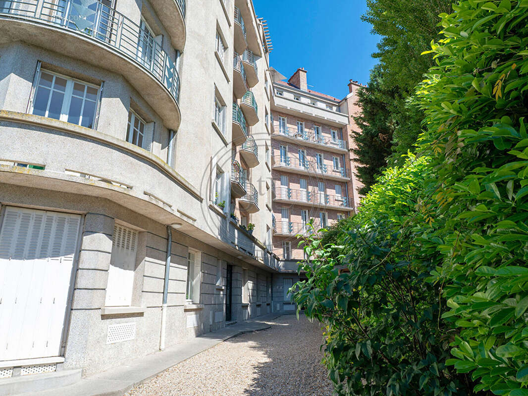 Appartement à VERSAILLES