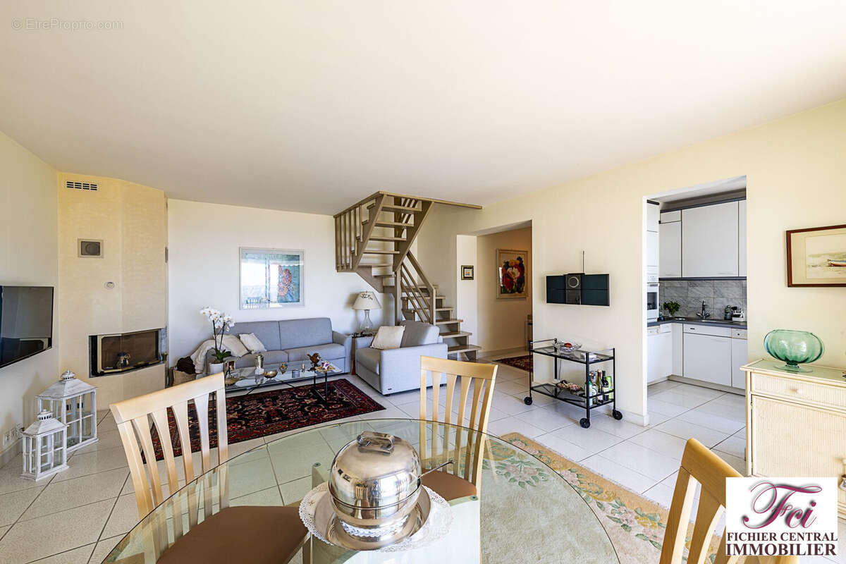 Appartement à MENTON