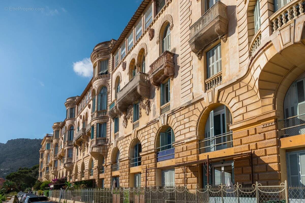 Appartement à BEAUSOLEIL