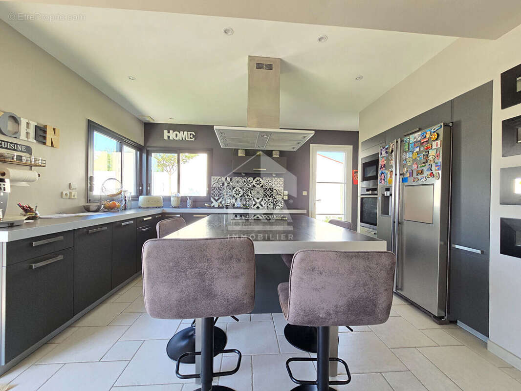 Maison à SAINT-SAUVEUR-D&#039;AUNIS