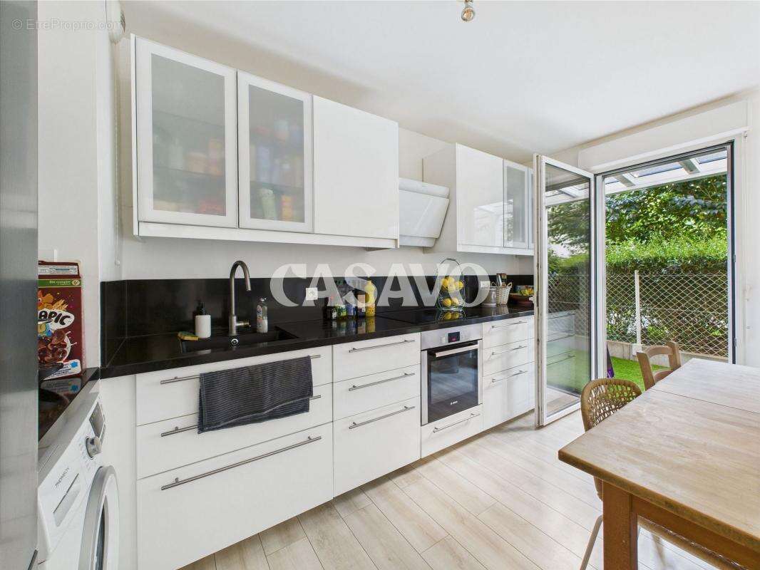 Appartement à AUBERVILLIERS