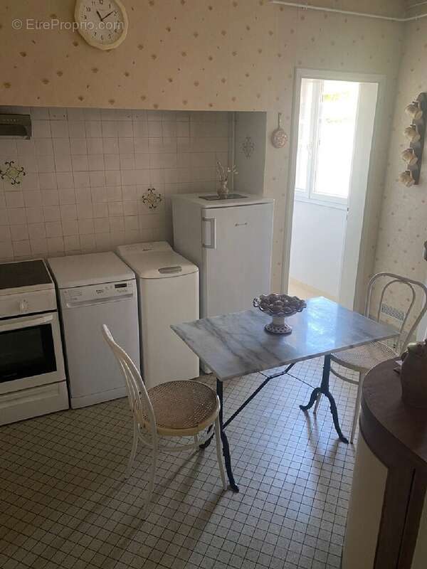 Appartement 81 m² à Graulhet  - photo 6