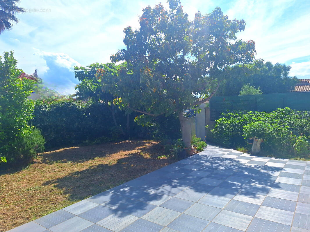 Maison à SAINT-CYPRIEN