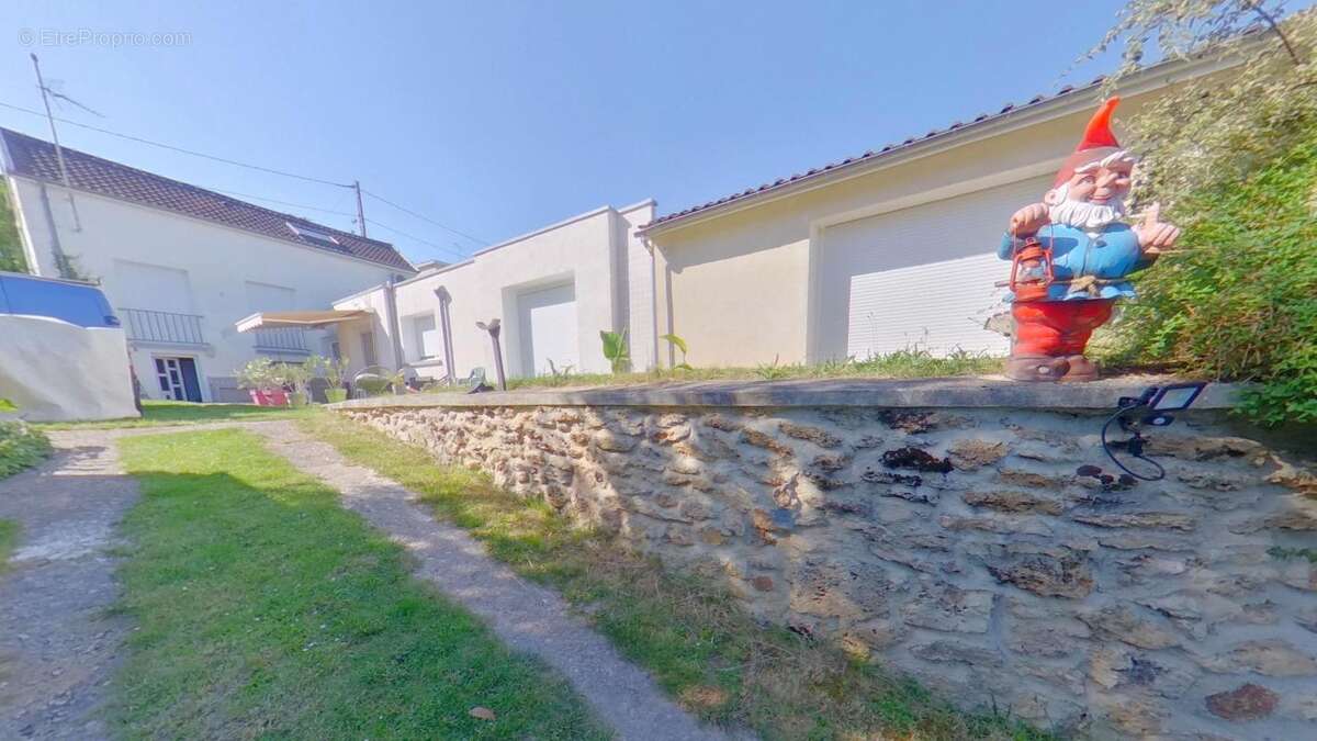 Maison À Vendre - photo 2
