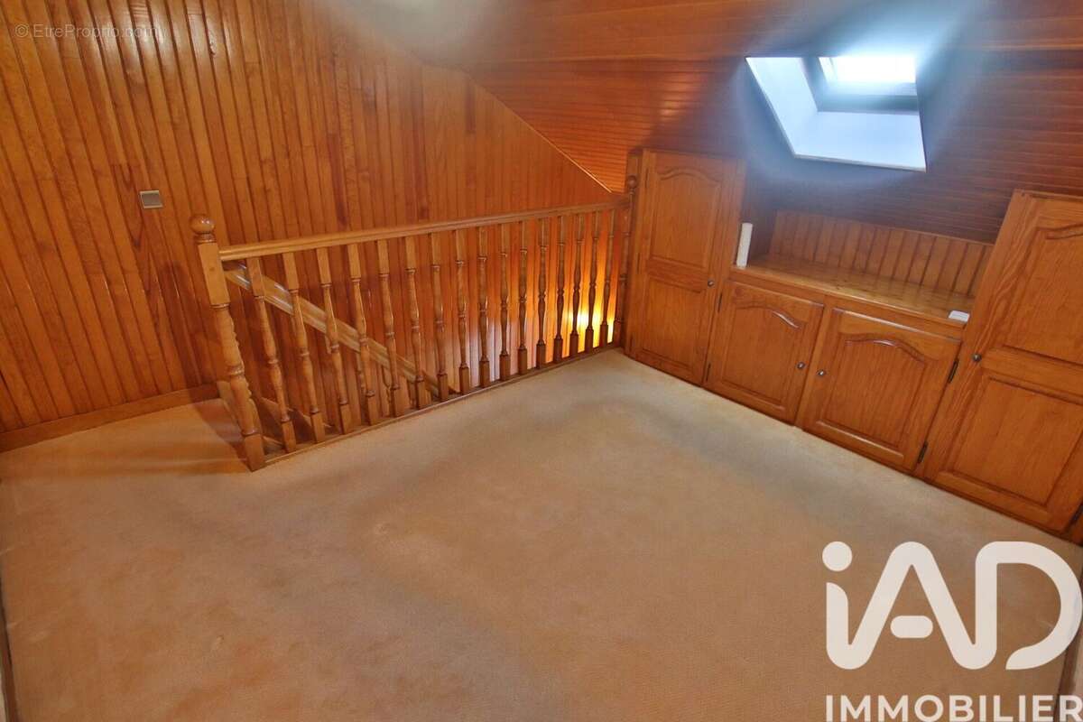 Photo 7 - Appartement à MONTEREAU-FAULT-YONNE