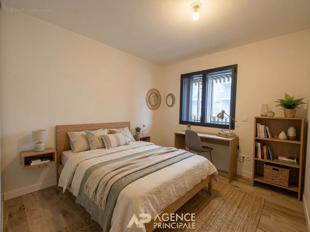 Appartement T4 / Terrasse / Parking / Cave - proche mer - La Rochelle - photo 8