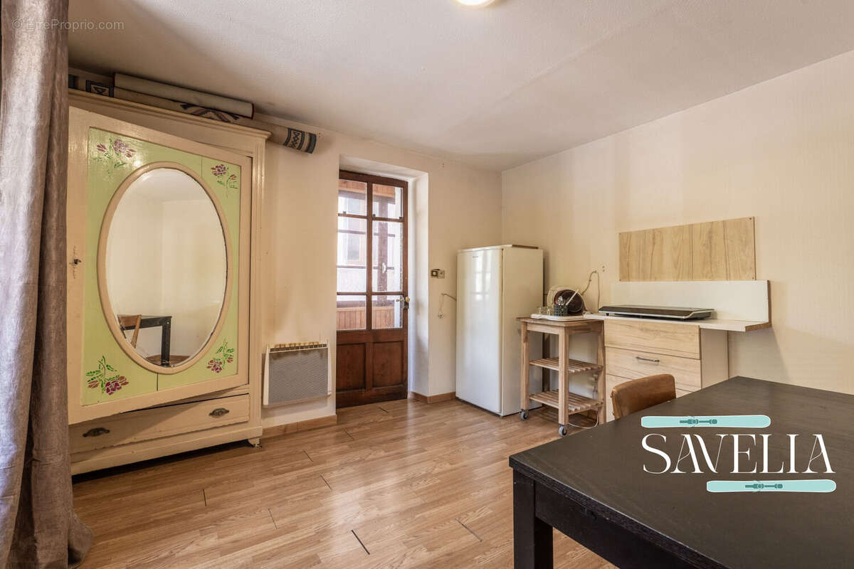 Appartement 32 m² à Brides-Les-Bains  - photo 4