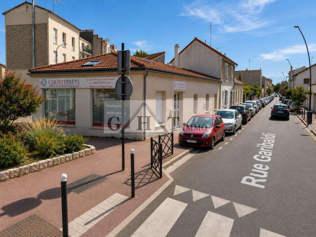Appartement à SAINT-MAUR-DES-FOSSES