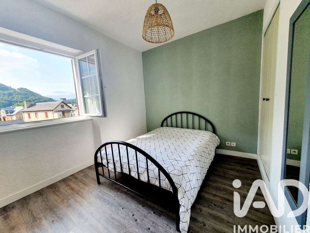 Photo 4 - Appartement à PIERREFITTE-NESTALAS