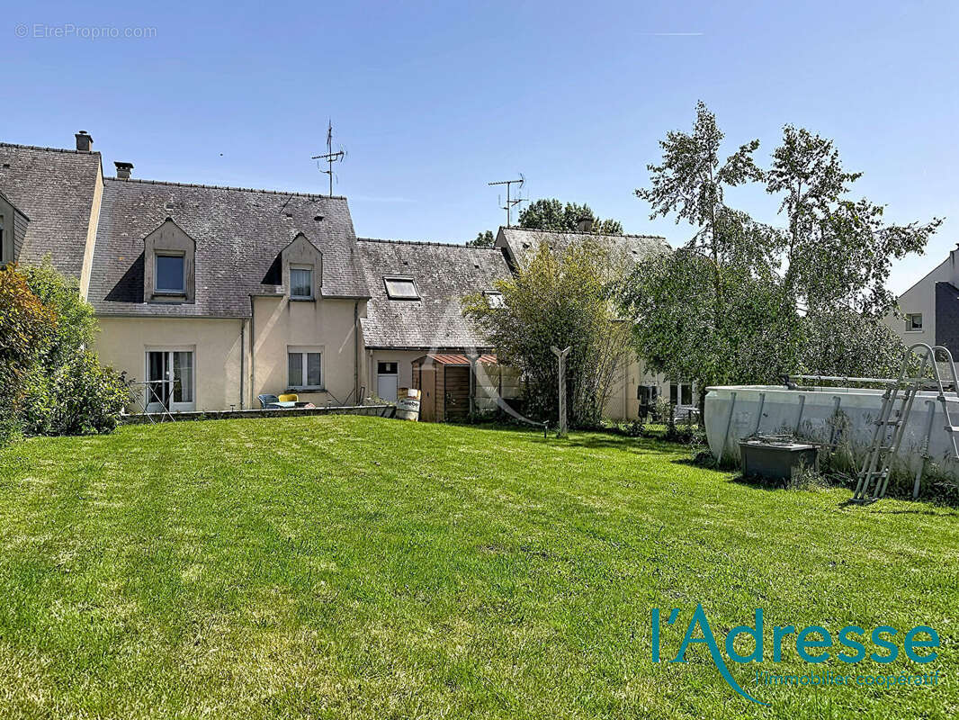 Maison à MARTIGNE-SUR-MAYENNE