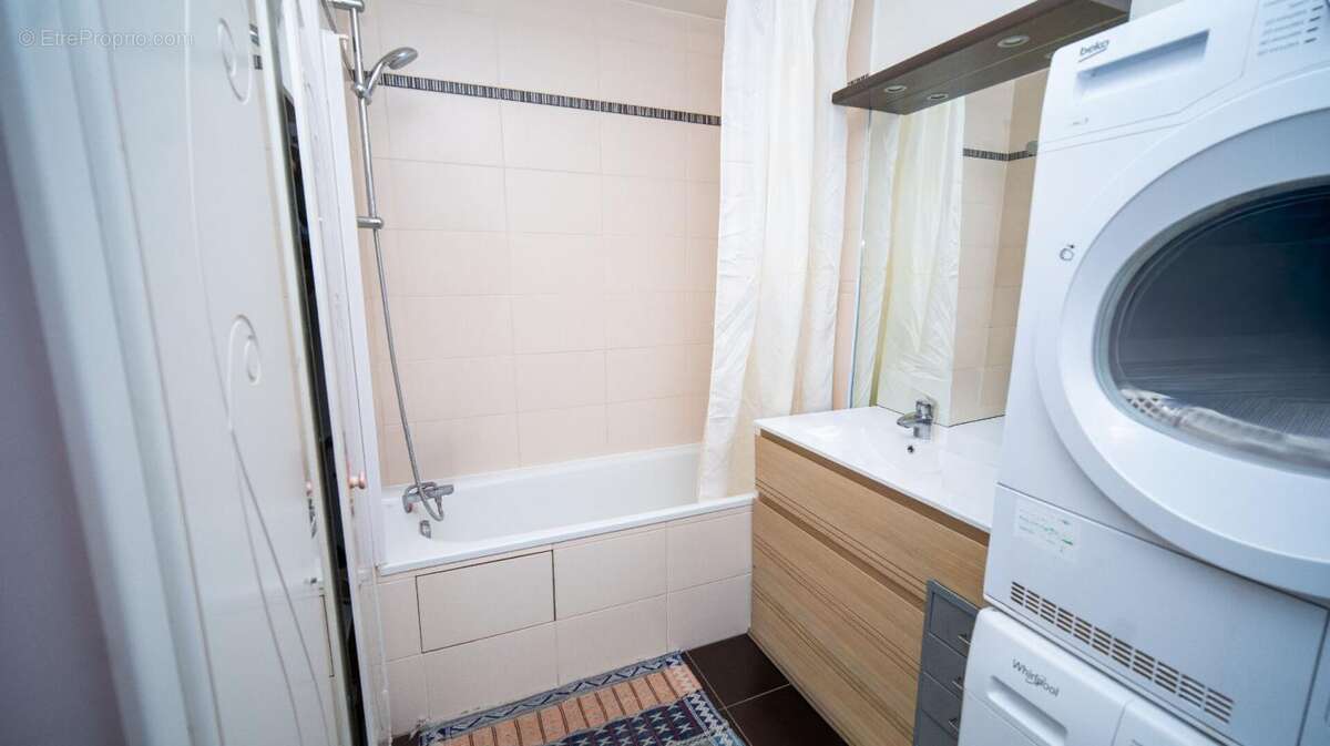 Appartement à NANTERRE
