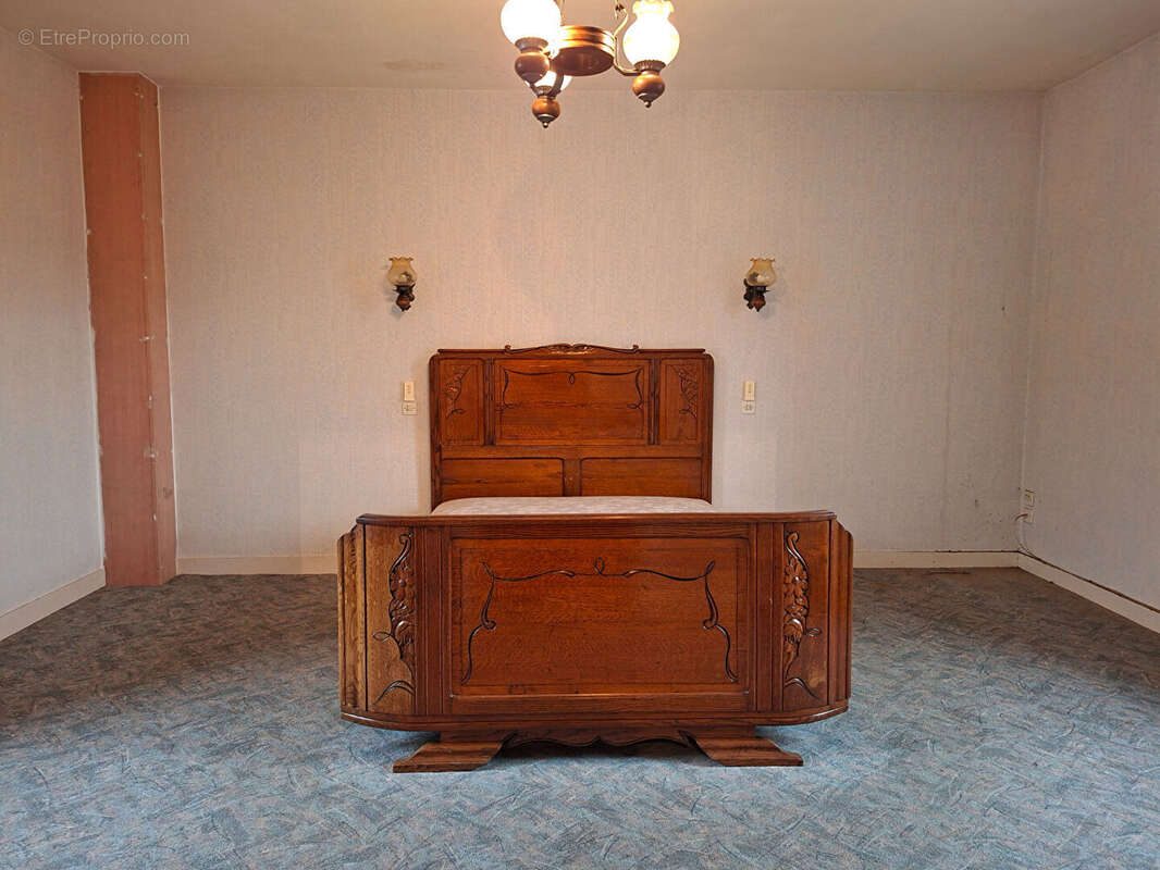 Maison à LA GUERCHE-DE-BRETAGNE