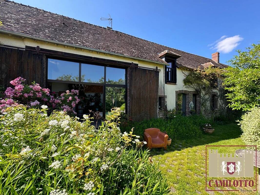 Maison à LE BOULLAY-MIVOYE