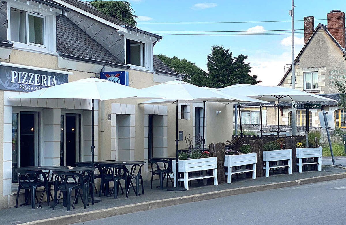Commerce à CHAUMONT-SUR-LOIRE