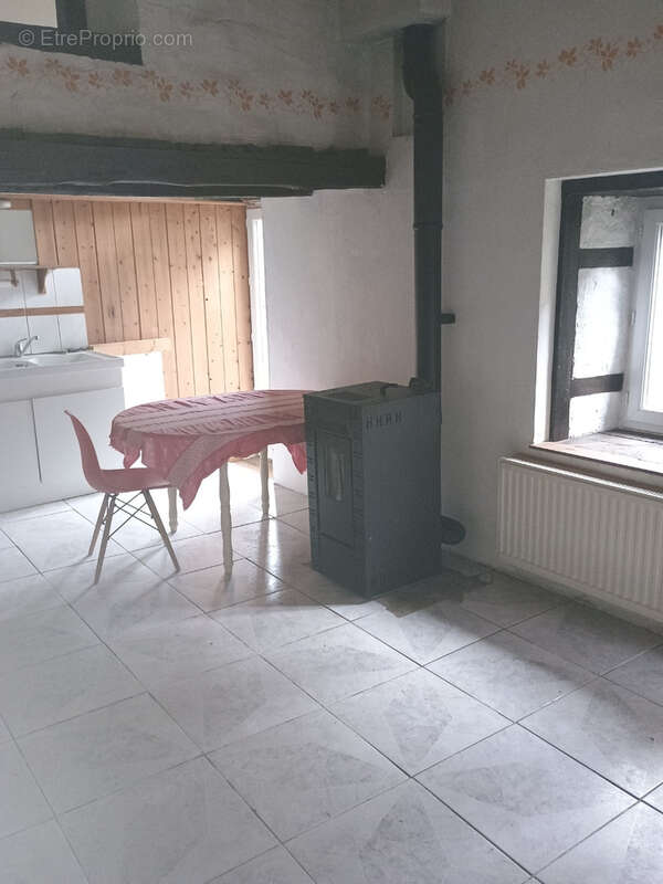 Maison à ORADOUR-SUR-VAYRES