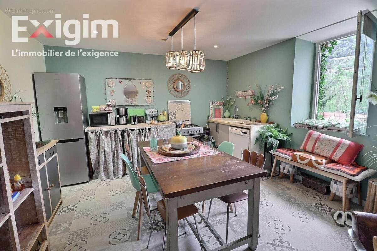 Appartement à TOURNON-SUR-RHONE