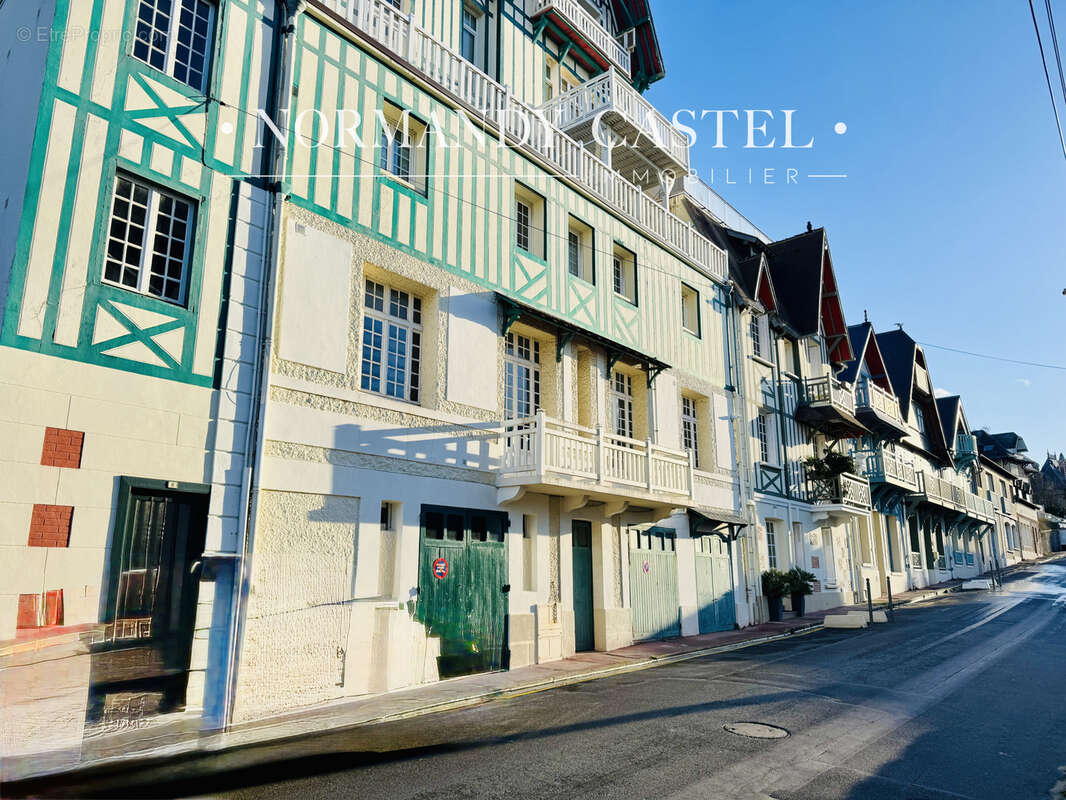 Appartement à TROUVILLE-SUR-MER
